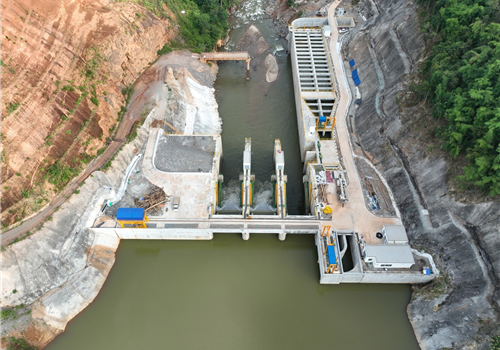 Sông Đà 5 hoàn thành dự án thủy điện Nam Emoun tại nước CHDCND Lào