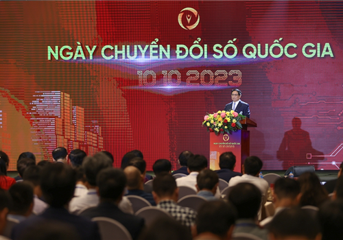Thủ tướng Phạm Minh Chính: Chính phủ xác định mục tiêu kép về chuyển đổi số