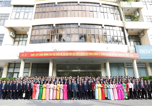 Đảng bộ Tổng công ty Sông Đà tổ chức thành công rực rỡ Đại hội Đại biểu lần thứ XIII, nhiệm kỳ 2025 - 2030