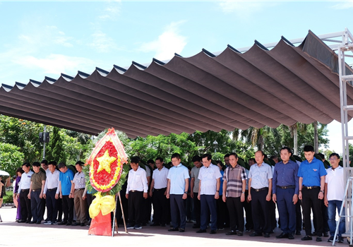 Tổng công ty Sông Đà - CTCP tổ chức các hoạt động tri ân nhân kỷ niệm 78 năm Ngày Thương binh - Liệt sĩ (27/7/1947 - 27/7/2025)