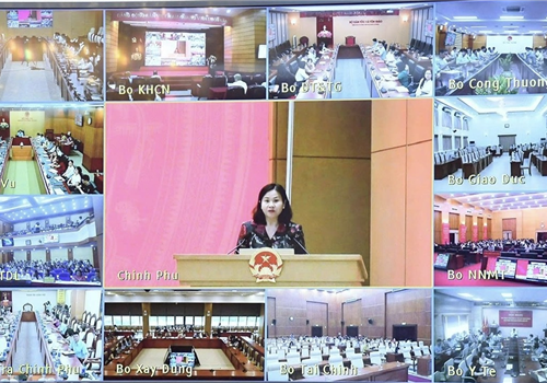 Hội nghị tập huấn triển khai 04 thủ tục hành chính của Đảng trên môi trường điện tử