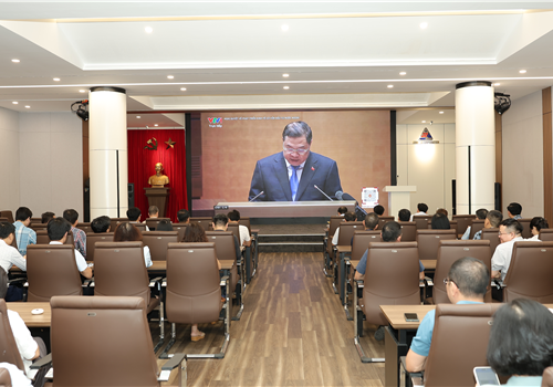 Hội nghị toàn quốc nghiên cứu, học tập, quán triệt và triển khai Nghị quyết số 10-NQ/TW về phát triển kinh tế có vốn đầu tư nước ngoài.