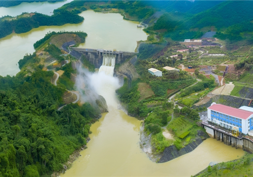 Nhà máy Thủy điện Hủa Na