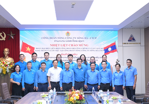 Công đoàn Tổng công ty Sông Đà đón tiếp Đoàn đại biểu Liên hiệp Công đoàn Bộ Công chính và Vận tải Lào